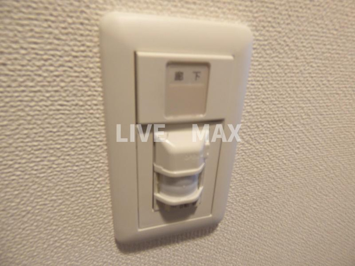 【セキュリティ】エスリード江坂垂水町 