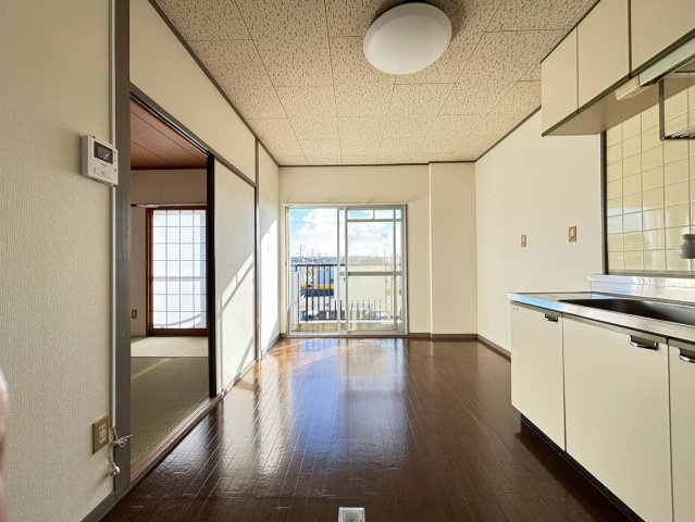 アクティブハイツ西取石の居間・リビング