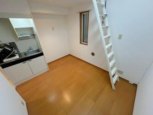 洋室６．４帖