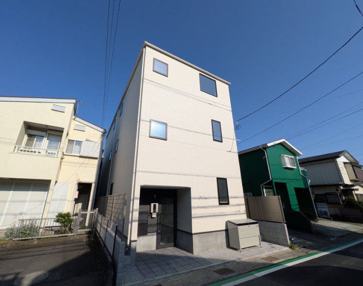 海老名市上郷３丁目のアパートの外観
