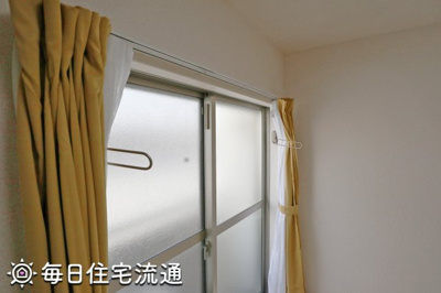 【内装】 | Ｔ