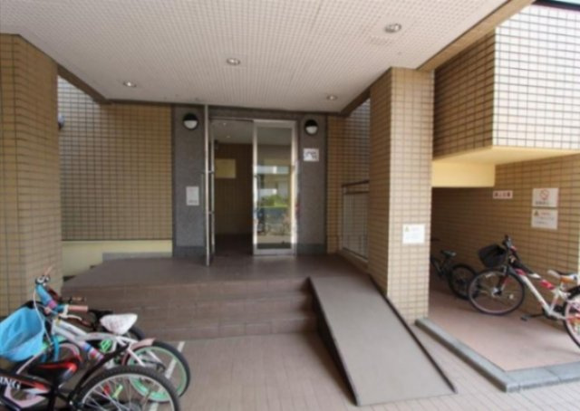 【エントランス】 | アルタイル平和台