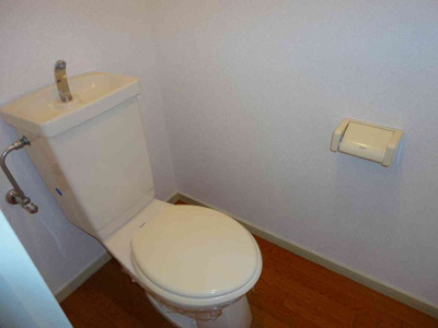 【トイレ】 | エスポワール住吉 | 落ち着いた色調のトイレです