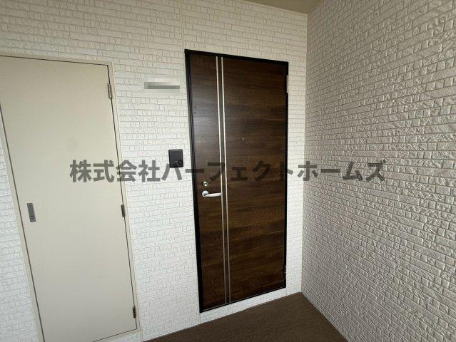 クリエオーレ藤阪東町Ⅱの玄関|玄関です