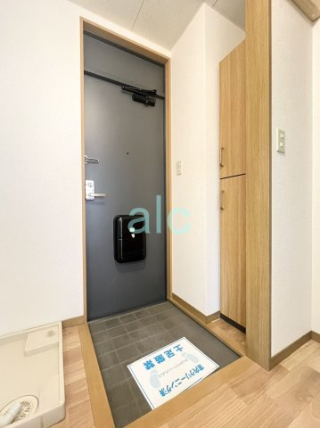 北区十条仲原２丁目のアパートの玄関