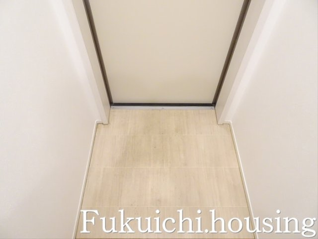 クレストＳの玄関