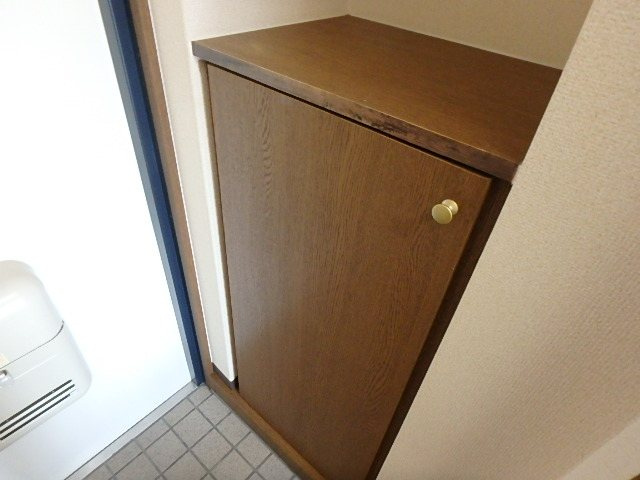 エステアロージョ の玄関