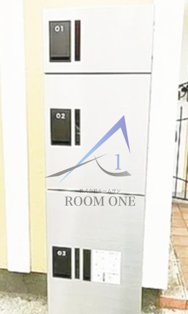 Ｏｇｇｉ目黒本町のその他共用部分|宅配ボックスです。