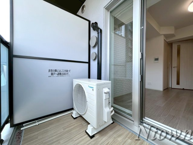 【バルコニー】 | プレサンス大須観音ビザリア | 外からの目が気にならないバルコニーで洗濯物が干せます