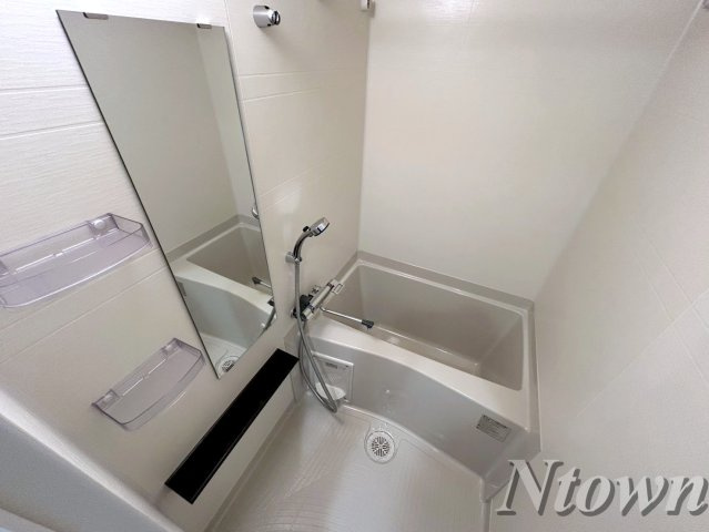 【浴室】 | プレサンス大須観音ビザリア | お風呂です