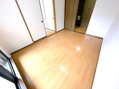 【寝室】 | ルシエール東園田　102