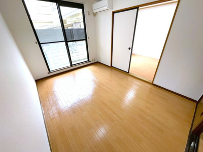 【寝室】 | ルシエール東園田　102