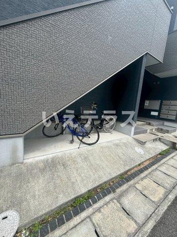 アクアレスト神戸西の駐車場