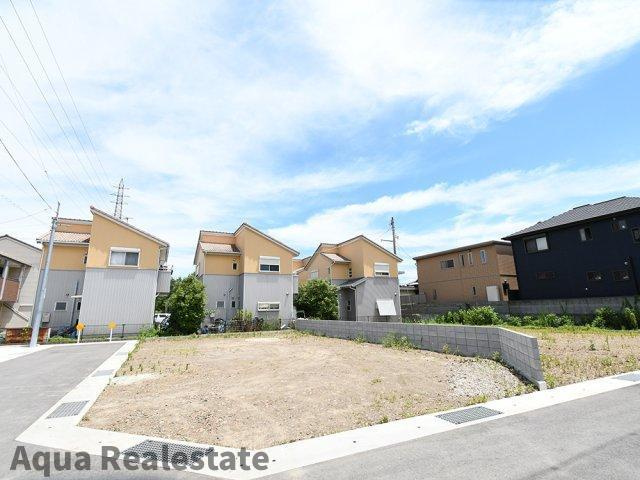オール電化デザイナーズハウス北島町鯛浜建売⑯の前面道路含む現地写真|前面道路含む現地写真です