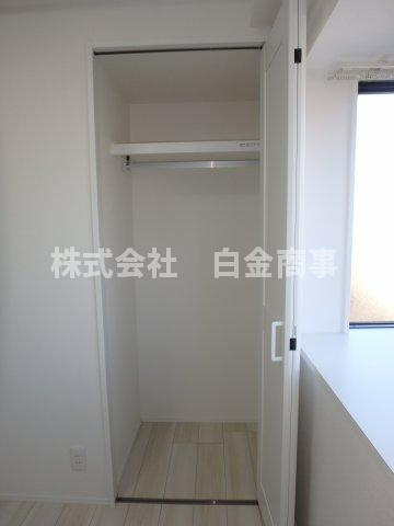 ライオンズマンション若葉の収納|以前のリフォーム後の写真です。