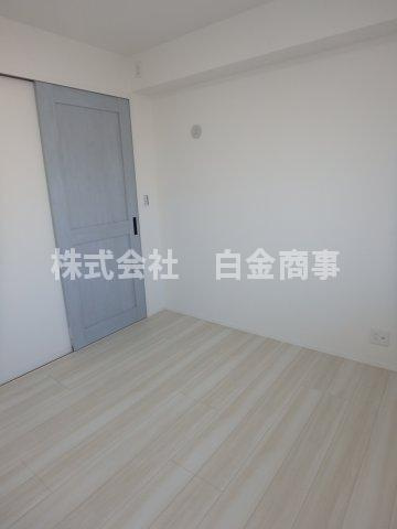 ライオンズマンション若葉の洋室|以前のリフォーム後の写真です。