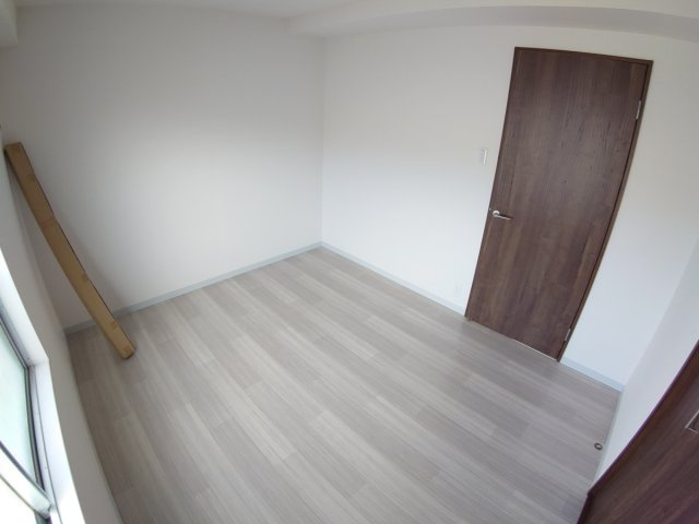 【洋室】 | シャンボール滝川