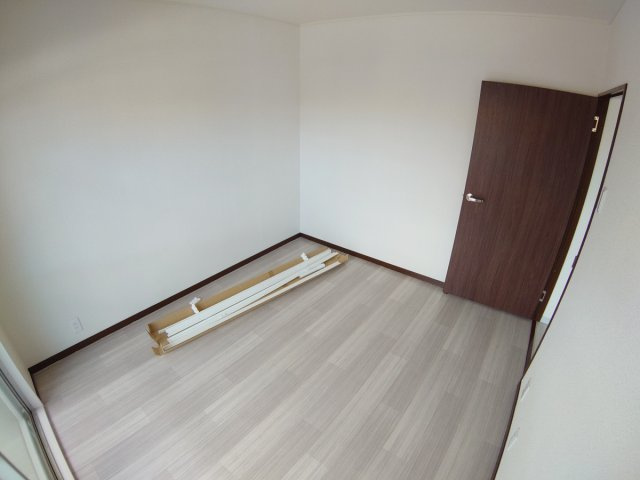 【洋室】 | シャンボール滝川
