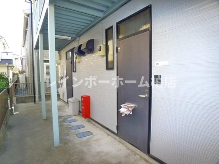 仲介手数料50％半額キャンペーン物件のその他共用部分|1階の共用廊下です