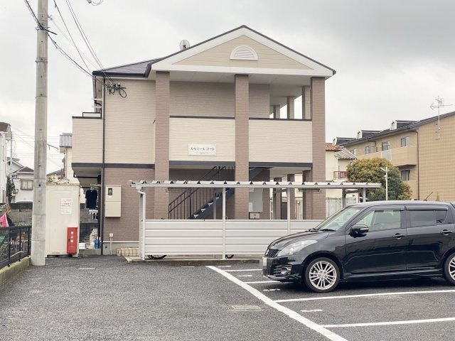 【エントランス】 | カモミールコート | 毎日通るエントランスはこのようになっています