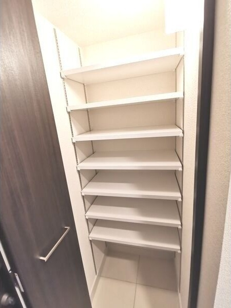 ディアレイシャス浅間町の収納