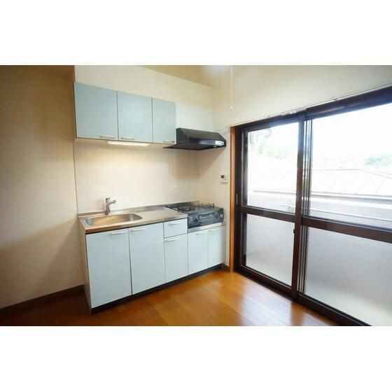 川崎市麻生区上麻生５丁目の賃貸マンションのキッチン