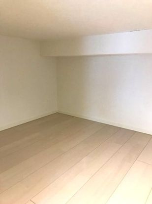 スヴニール伝馬の内装