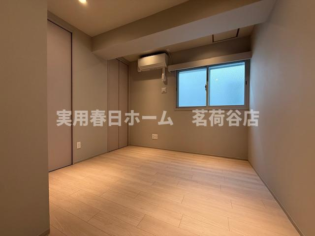【寝室】