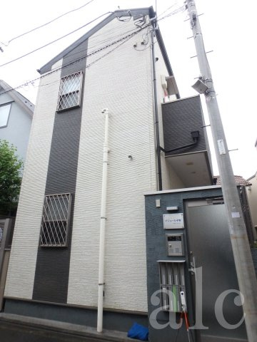 中野区中野３丁目のアパート
