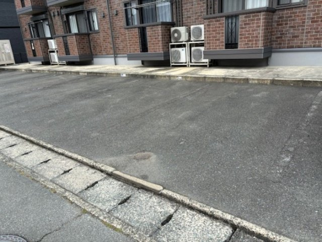 フローラリッシュの駐車場|駐車スペースもあります☆
