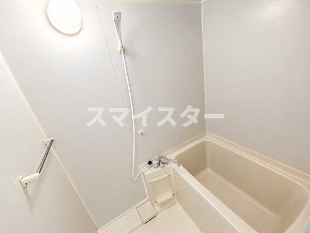ＡＸＩＳの浴室