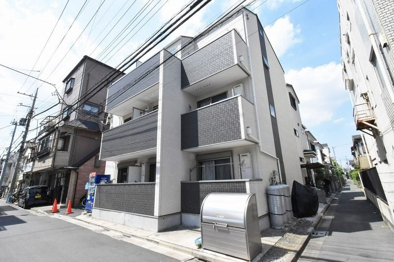 アルコバレーノの外観