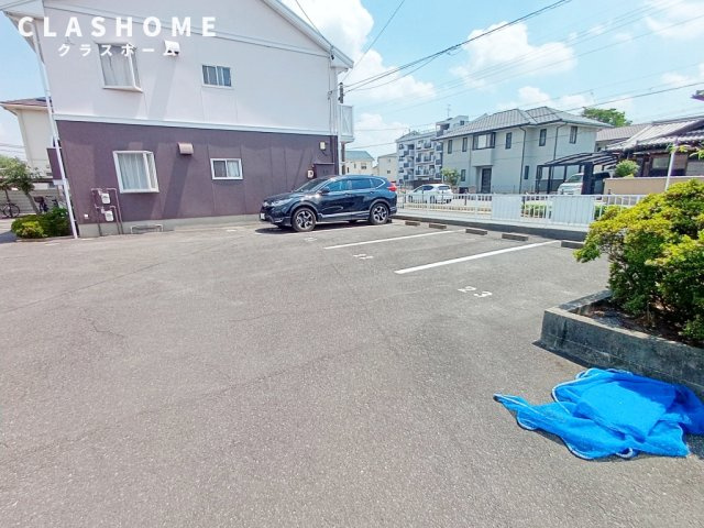 サニーハウスA　　 刈谷市近郊の賃貸はクラスホーム刈谷店の駐車場