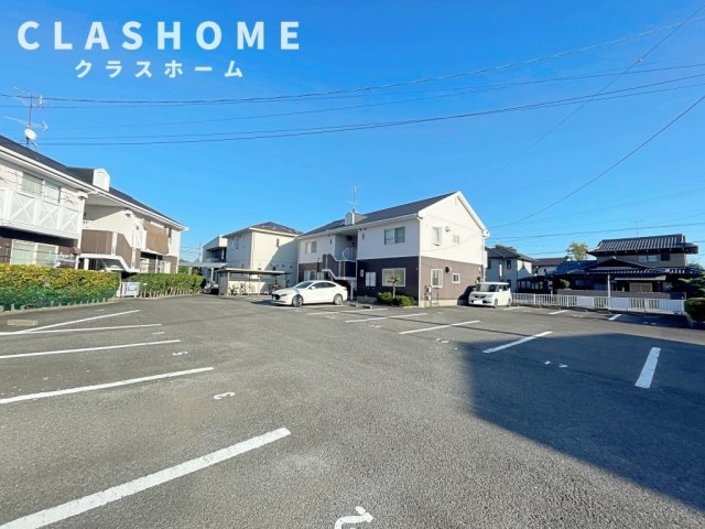 サニーハウスA　　 刈谷市近郊の賃貸はクラスホーム刈谷店の駐車場