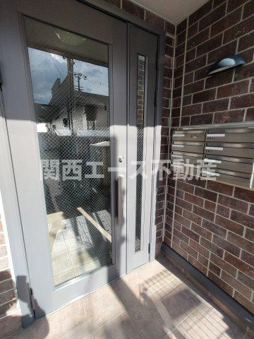 【エントランス】 | リヴェール長瀬