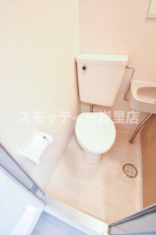 グランビルド平林のトイレ