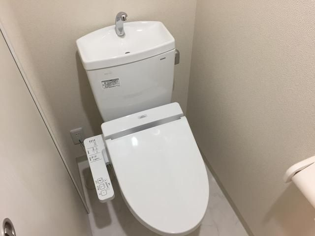 ｂ’ＣＡＳＡ三郷中央のトイレ|※別部屋参考写真