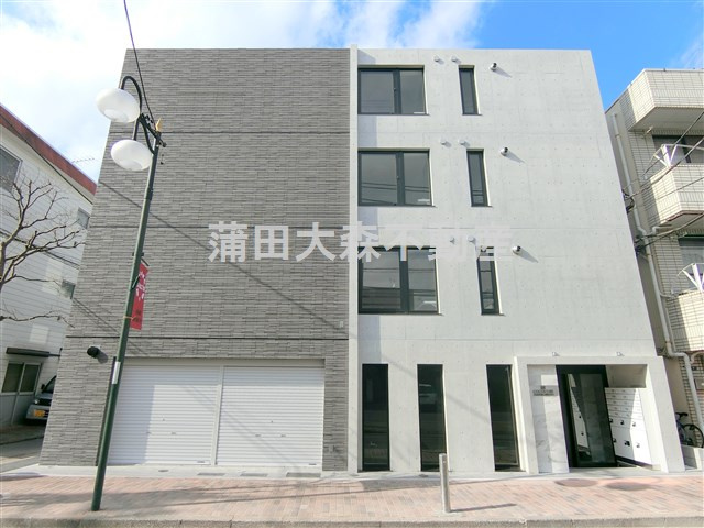 ココキューブ西蒲田の外観|2020年12月築　RC鉄筋コンクリート造地上4階建て総戸数15戸
東京都大田区西蒲田5丁目　京浜東北線蒲田駅徒歩6分