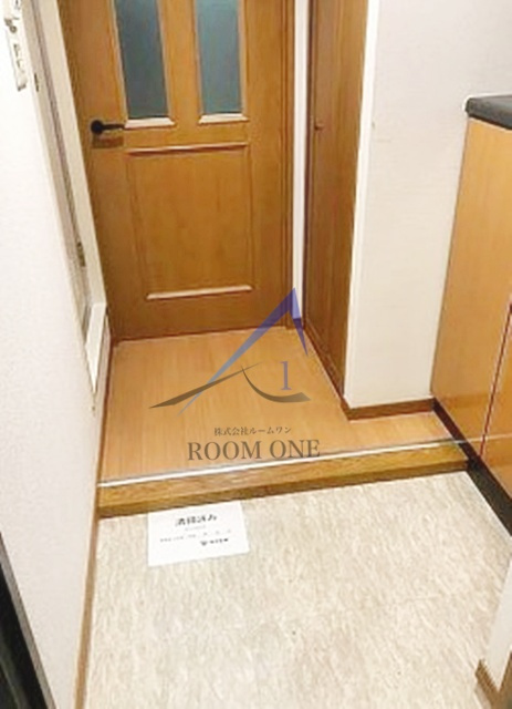 ダイアパレス赤坂の玄関|玄関です。