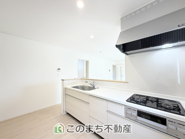 CRADLEGARDEN那須塩原市春日町第2のキッチン|人気の対面式キッチン☆料理をしながらご家族とコミュニケーションが取れます♪