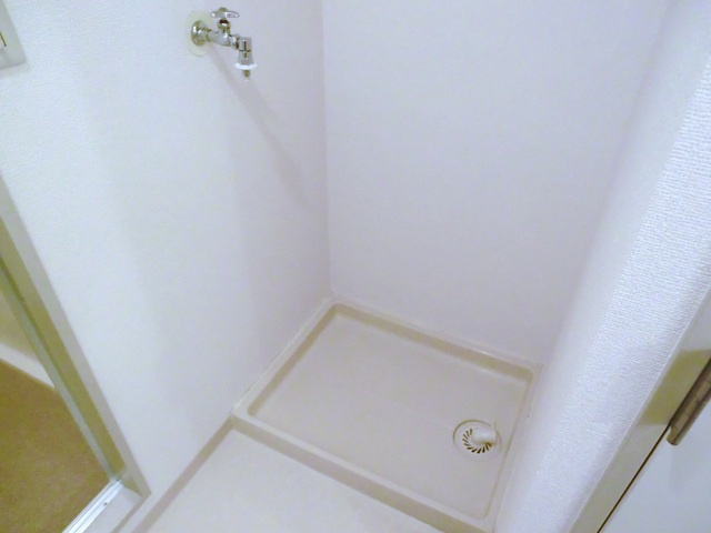 スカイフォーラム小岩の設備|室内洗濯機置き場・脱衣所有ります。