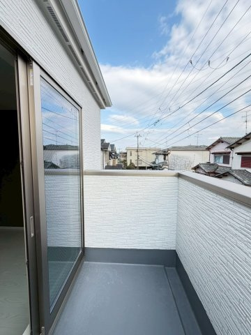 高槻市西冠1期2号棟のバルコニー