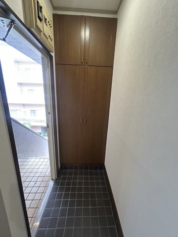 【玄関】