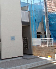 新都心のエントランス
