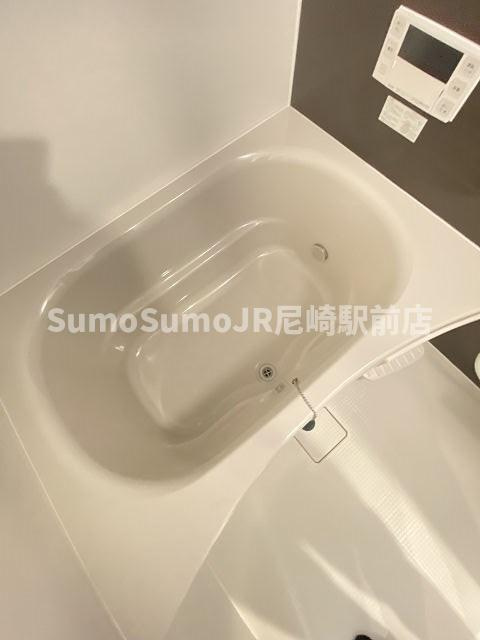エスタジオ塚口の浴室