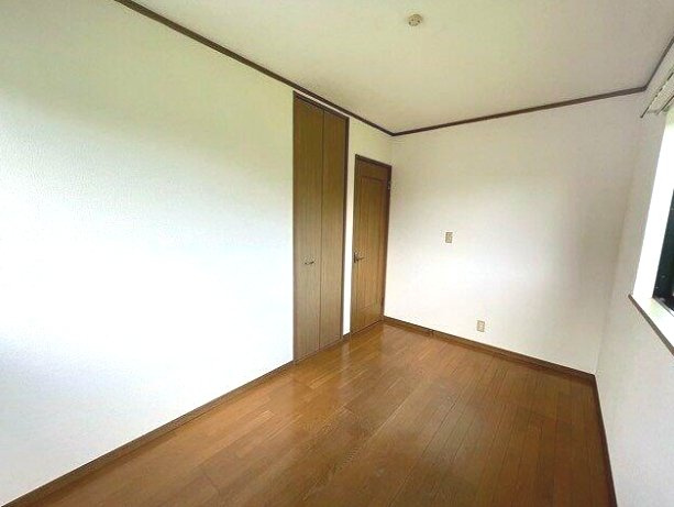 茂原市千町　中古戸建の洋室|平成13年7月築 3LDK 軽自動車2台可 茂原市立東郷小学校徒歩約38分 閑静な分譲地内