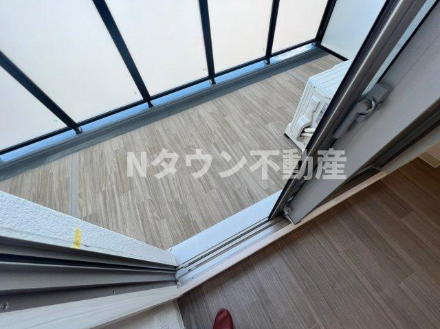 【バルコニー】 | プレサンス伏見アーバンベース | 開放的で明るい空間を演出してくれるバルコニーです