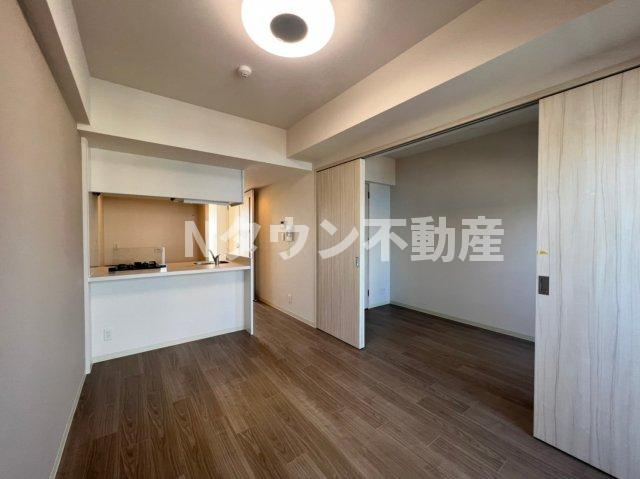 【居間・リビング】 | プレサンス伏見アーバンベース | 使いやすい居間です