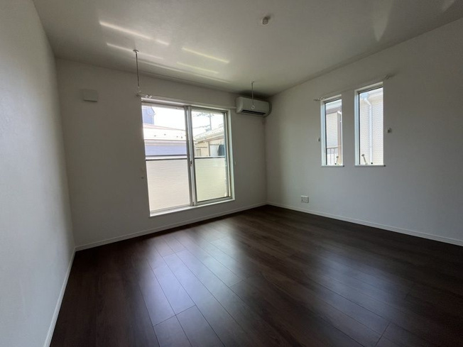 【居間・リビング】第三スカイハイツ