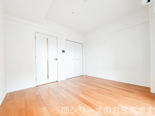 【居間・リビング】 | サヴォイ箱崎セントリシティ　★プライスホームなら仲介手数料が割引価格です！★